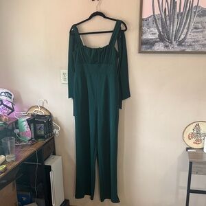 NWT Francesca’s | Audrey Parks Emerald Green Jumpsuit Size Medium